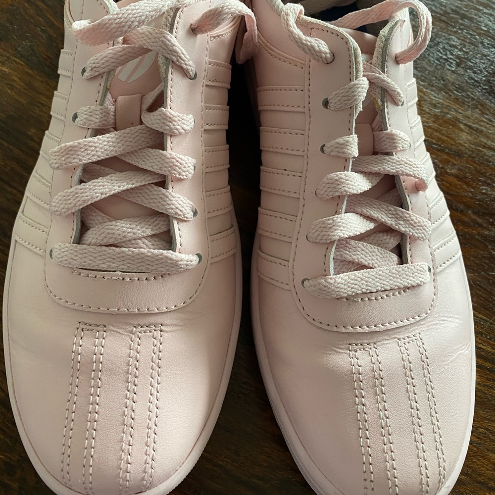 K-Swiss court sneaker in blush pink size 9